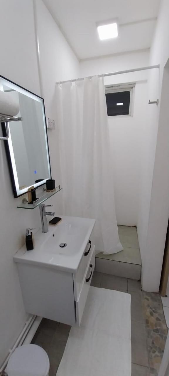 Cosy Studio With All Amenities 格兰贝伊 外观 照片